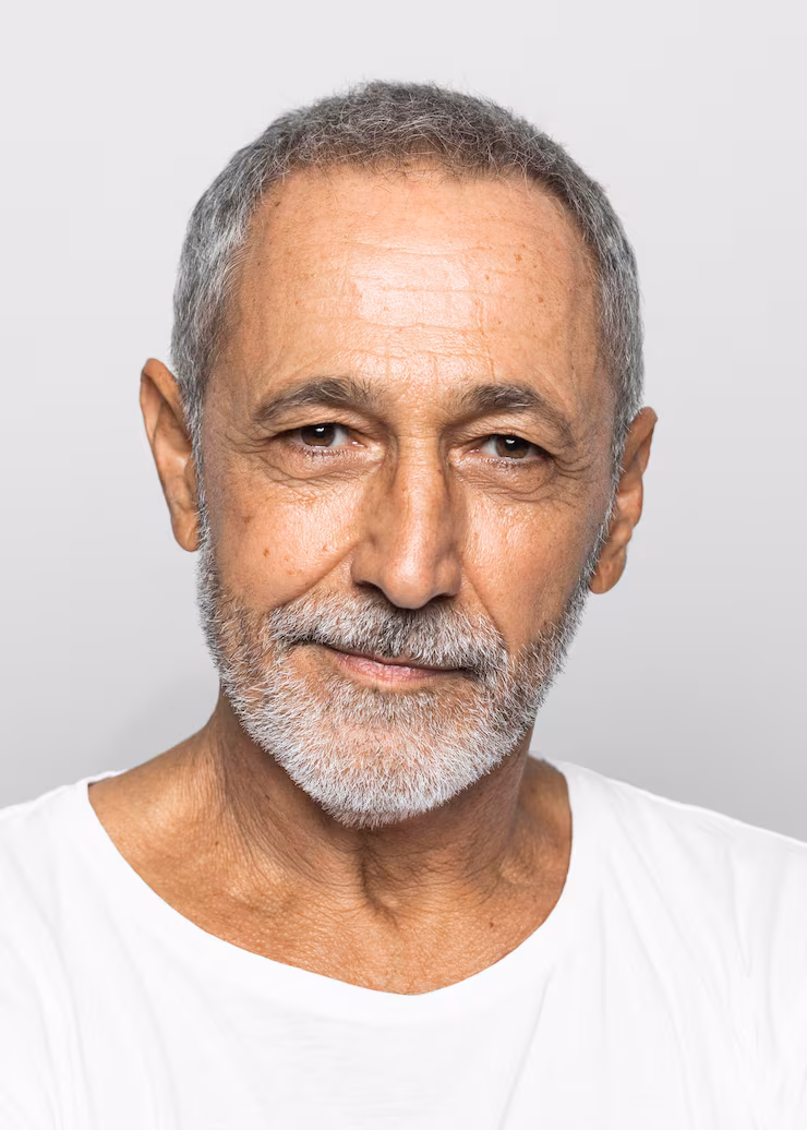 close-up-senior-man-with-grey-hair_23-2148783578